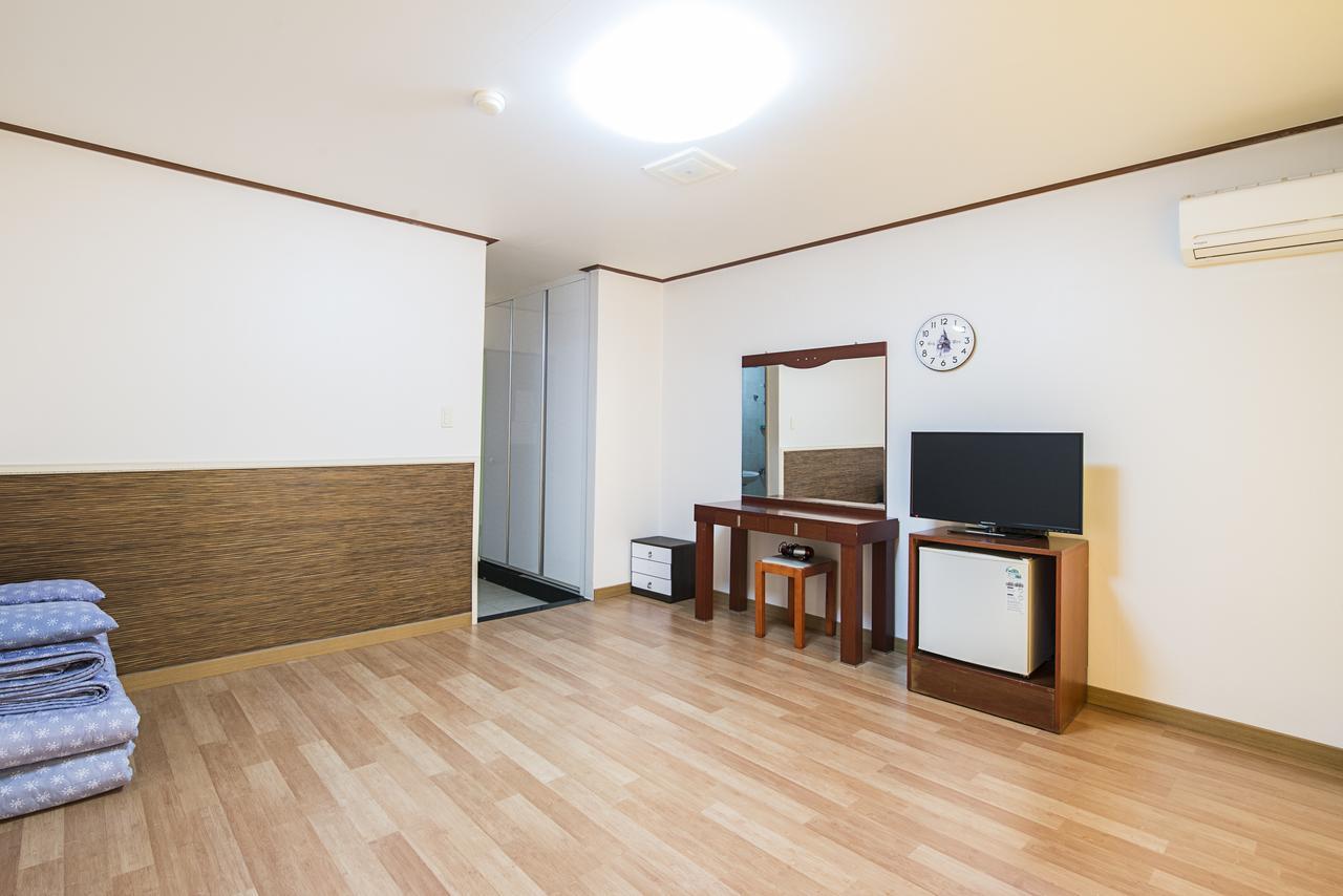 Jeju Youth Hostel 外观 照片