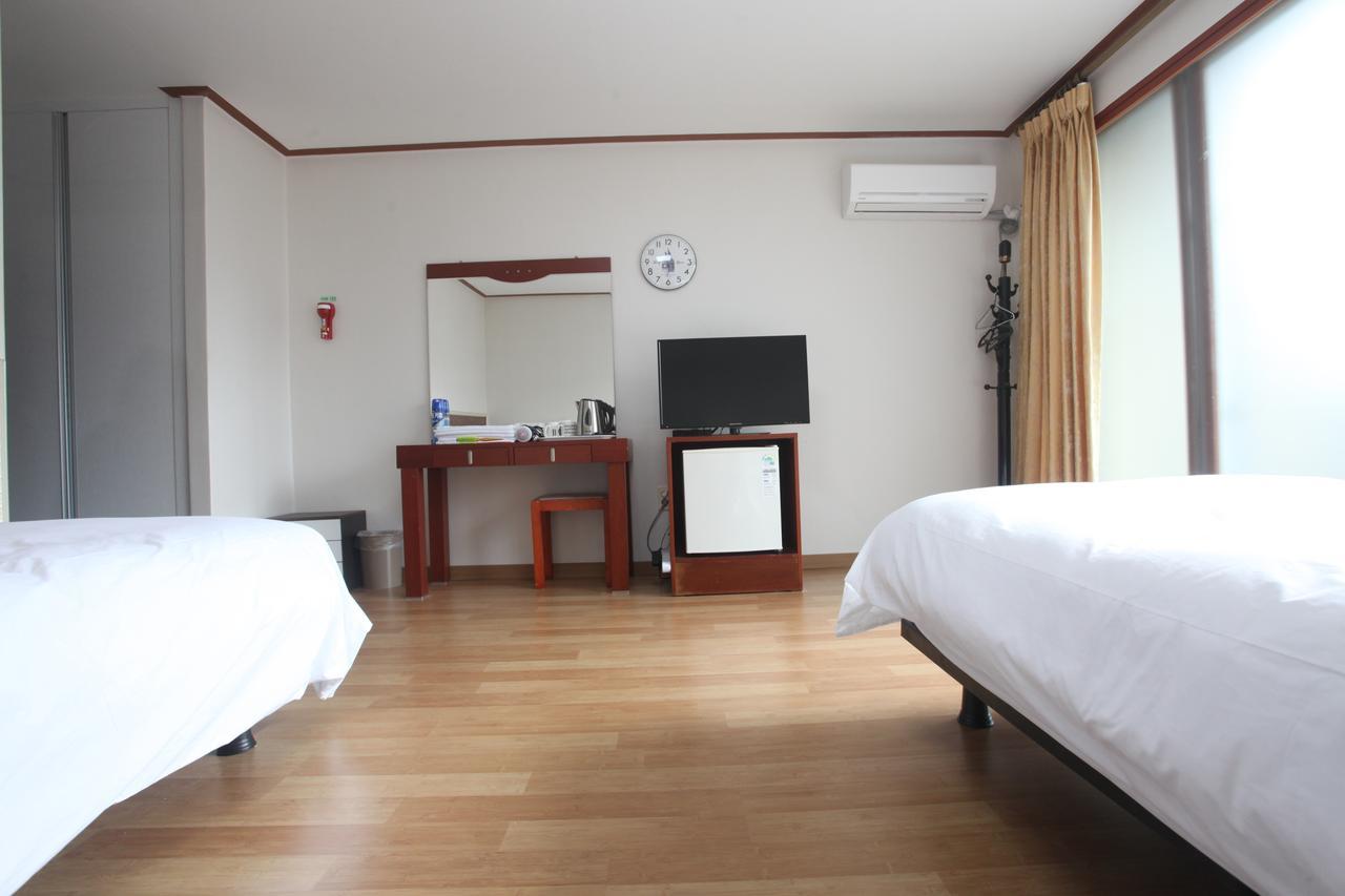 Jeju Youth Hostel 外观 照片
